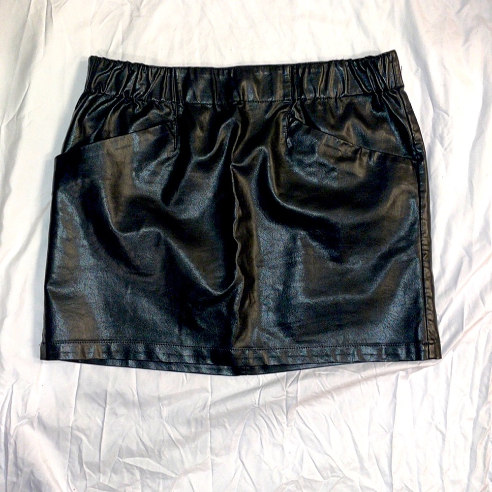 L Wild Fable Leather Skirt with Pockets